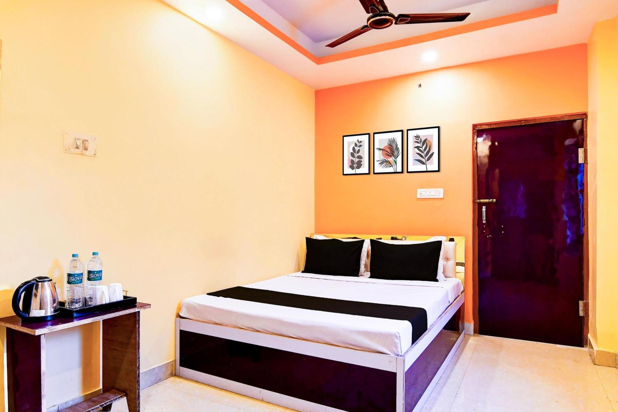 Hotel O Place *
